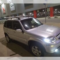 Chevrolet Niva 1.7 MT, 2011, 200 000 км