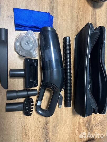 Автомобильный пылесос