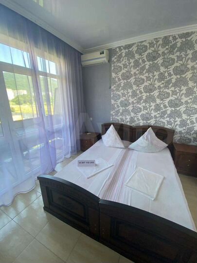 Дом 300 м² на участке 6 сот.