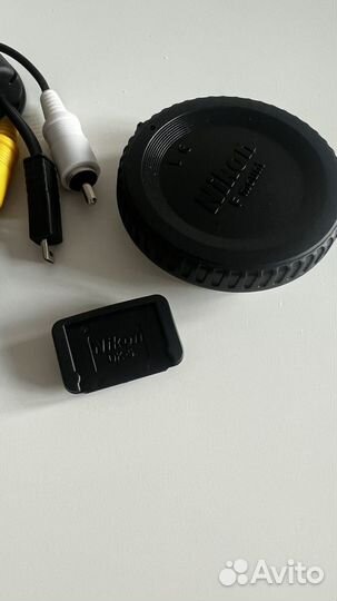 Крышка объектива nikon и кабель