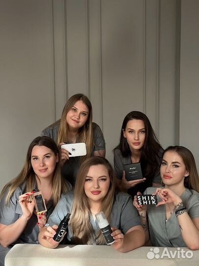 Мастер бровист