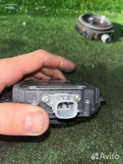 Блок розжига / блок ксенона Subaru Impreza GH2