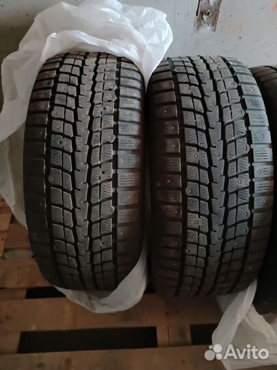 Dunlop DSX 215/55 R17
