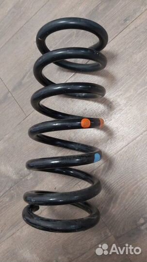 Пружина подвески задняя Infiniti Ex35 1 поколение
