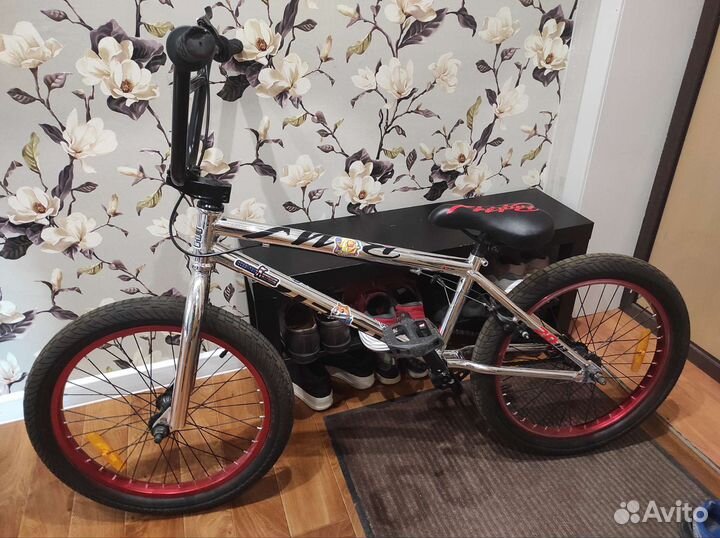 Велосипед BMX Roliz 20-113 UV