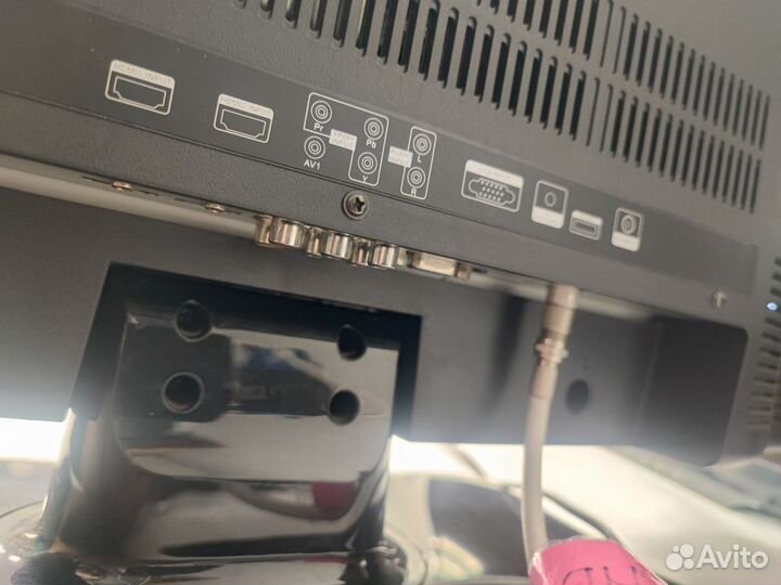 ЖК тв Helix HTV-2609