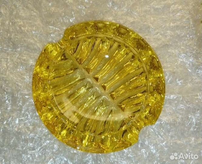 Пепельница,цветное стекло СССР