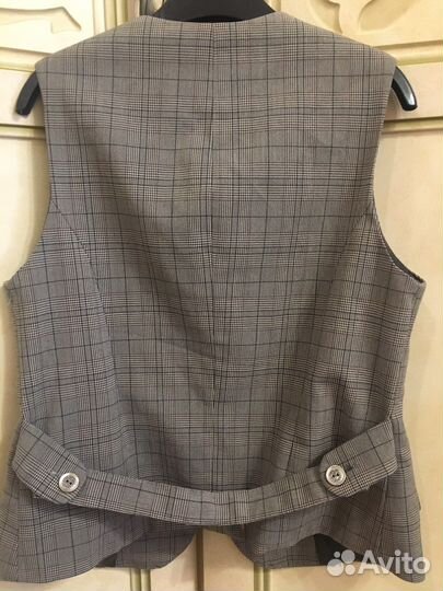 Жилетка для девочки Штугардт р-р 38