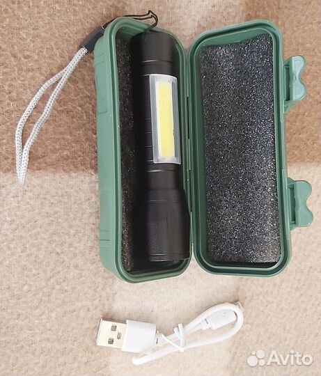 Фонарик + чехол + USB зарядка