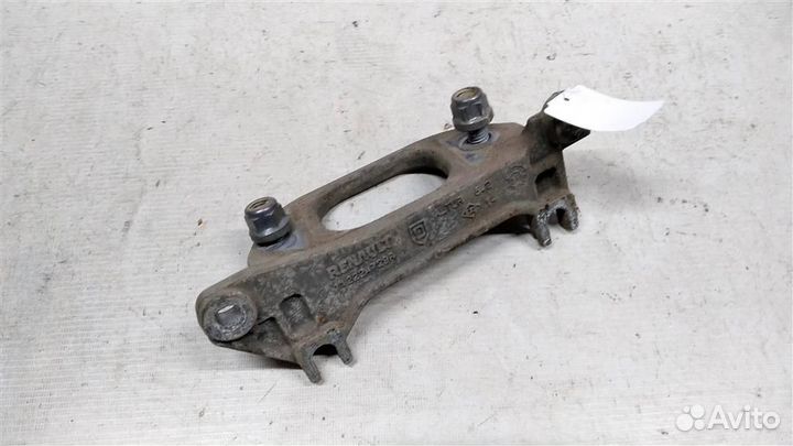 Кронштейн МКПП правый Nissan Almera G15 12-18г