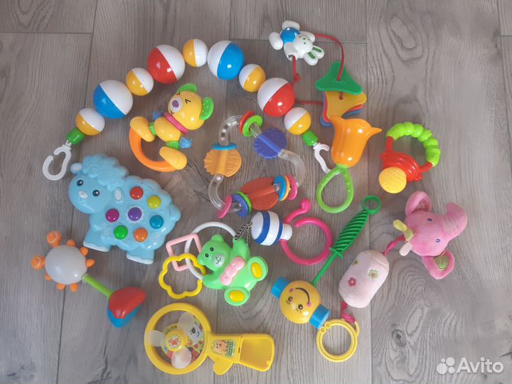 Детские погремушки пакетом
