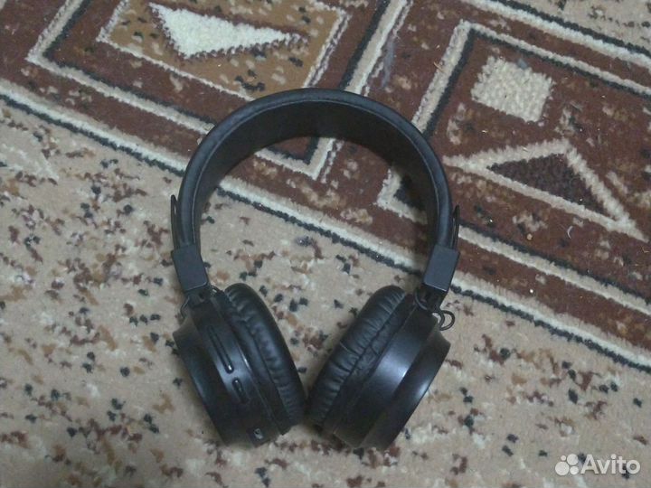 Беспроводные наушники