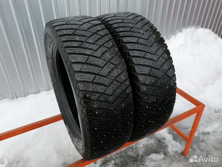 Goodyear Ultragrip Ice Arctic 215/60 R17 100T
