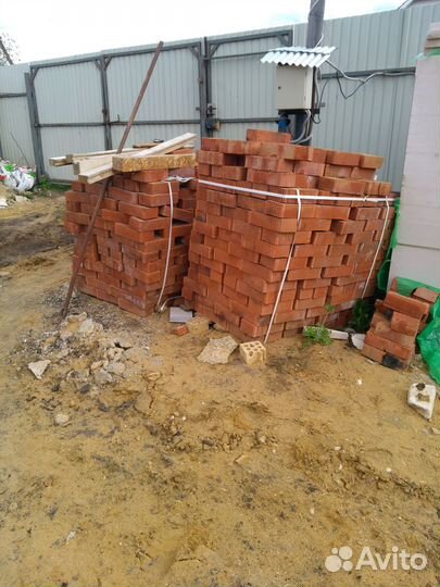 Газобетонные блоки, красный кирпич остатки