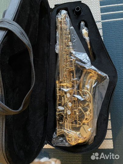 Альт саксофон Trevor James Classic II 3722G