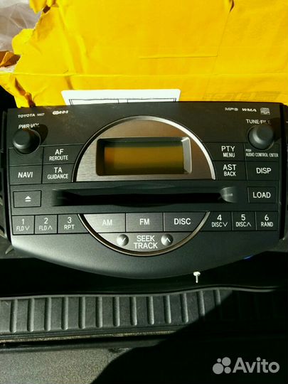 Штатная магнитола от Toyota Rav4 xa30
