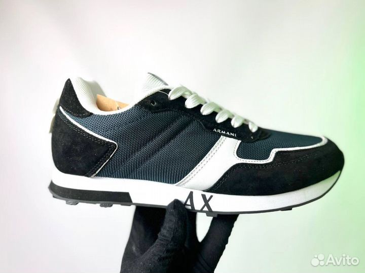 Кроссовки Armani надежные