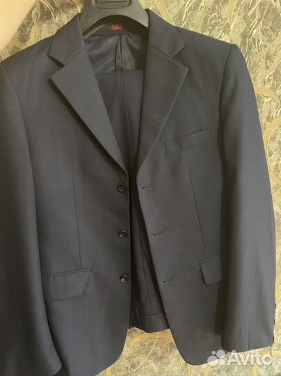 Костюм школьный 176размер