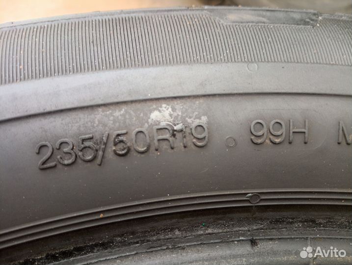 Continental Conti4x4Contact 235/50 R19