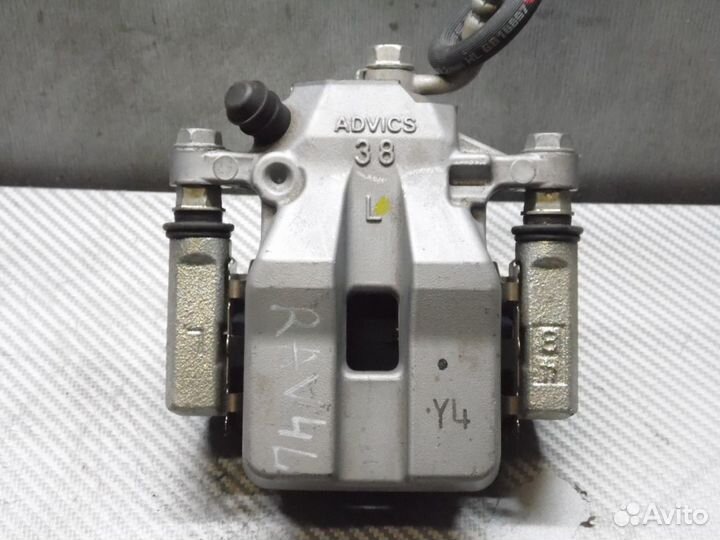 Суппорт задний левый Тойота рав4