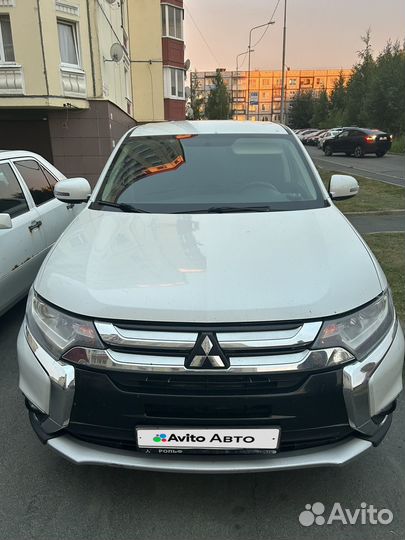 Mitsubishi Outlander 2.0 CVT, 2015, 157 576 км