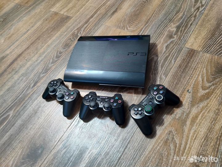 Ps3 super slim 500 GB.Много игр