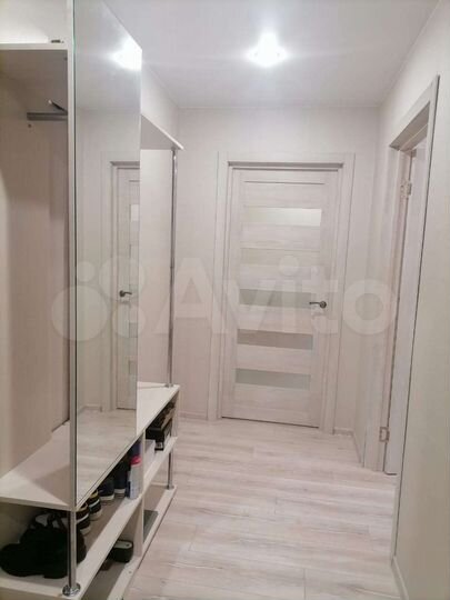 2-к. квартира, 50 м², 1/4 эт.