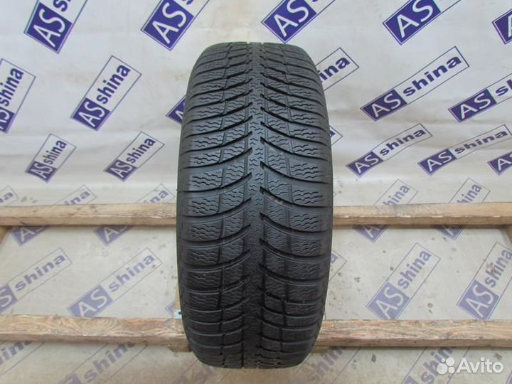 Kumho I'Zen KW23 205/55 R16 89H