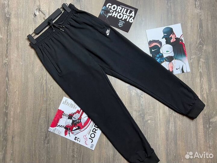 Штаны Nike