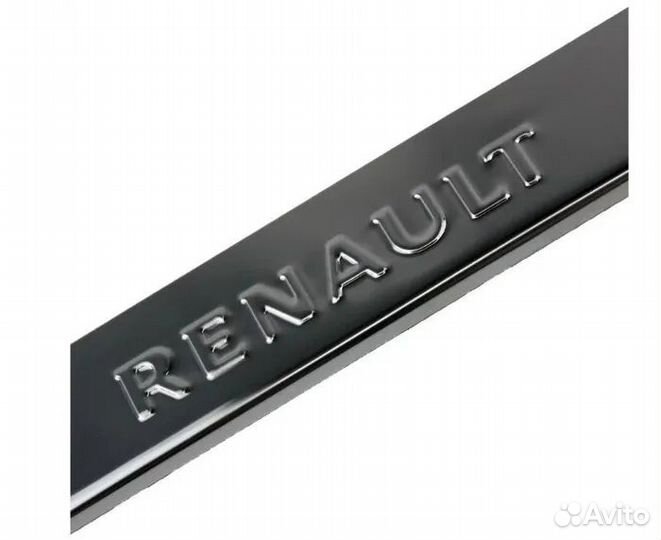 Накладки на пороги Рено Сандеро с 2013 г