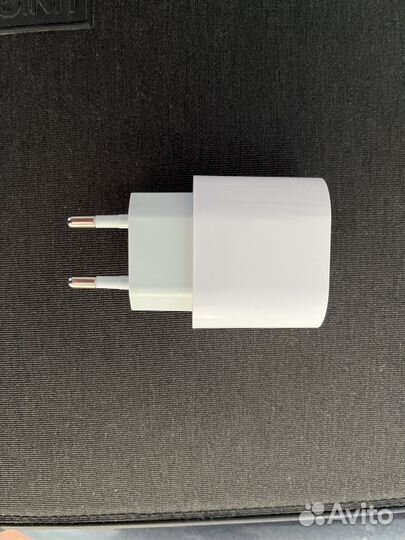 Зарядное устройство apple 20w с кабелем