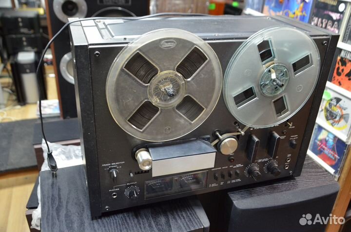 Магнитофон катушечный Akai GX 4000D 220в