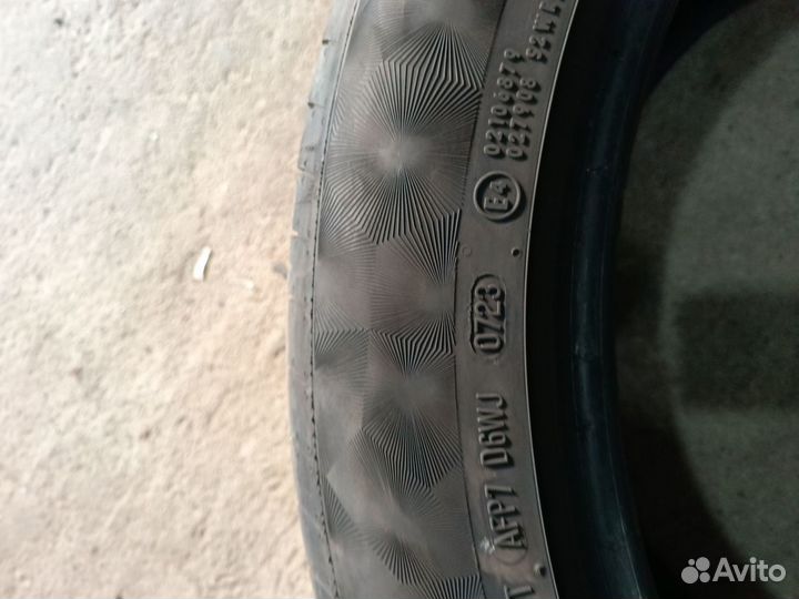 Continental PremiumContact 6 325/40 R22