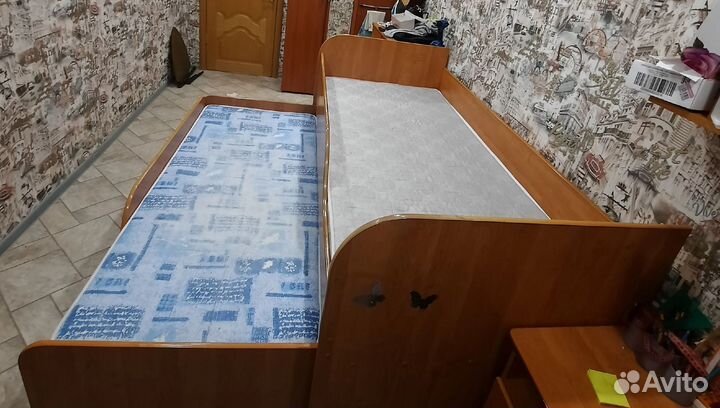 Двухъярусная кровать выдвижная бу