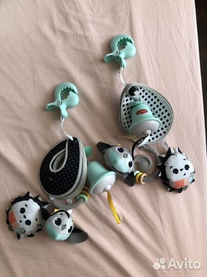 Подвесная игрушка tiny love