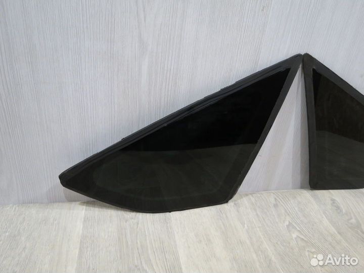 Форточка Ford Focus 3