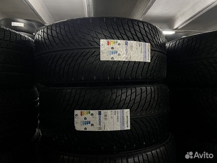 Michelin Pilot Alpin 5 SUV 255/35 R22 и 285/30 R22 96W