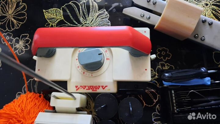 Двухфонтурная вязальная машина Нева-5/Ладога-4