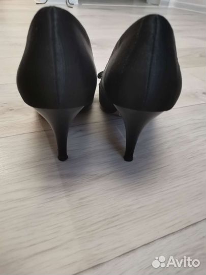 Туфли женские
