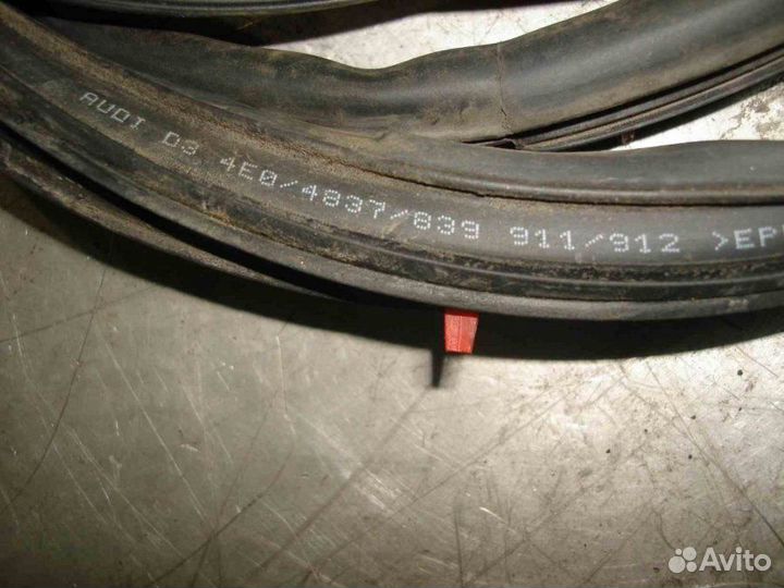 Уплотнитель Audi A8 4E 2003-2010