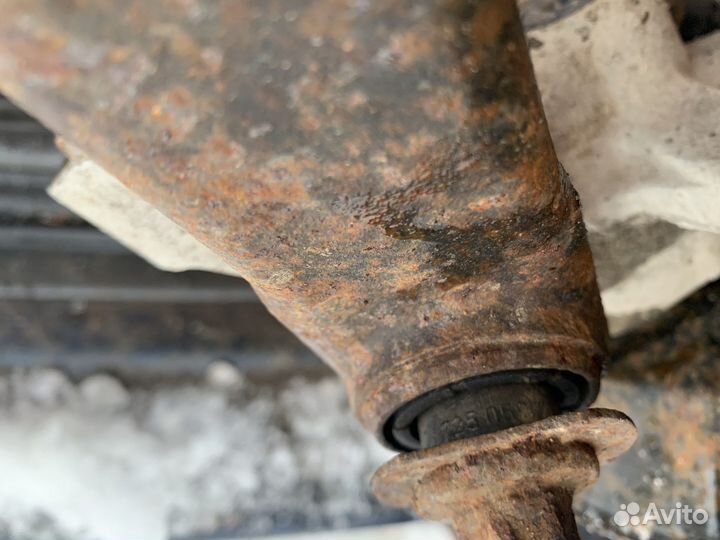 Задний кулак со ступица vectra c