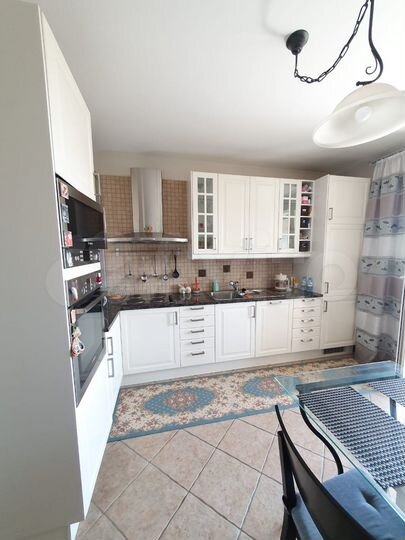 2-к. квартира, 67,4 м², 17/17 эт.