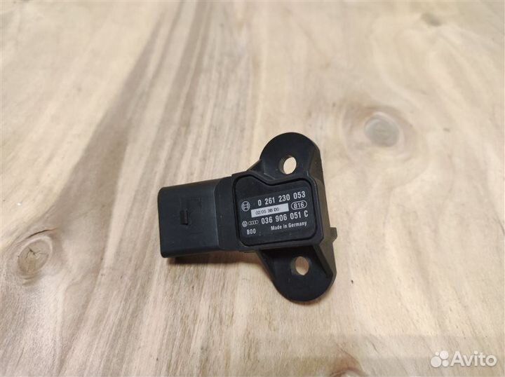 Датчик абсолютного давления Audi A4 B7