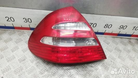 Фонарь задний левый mercedes benz E-class W211 (GB