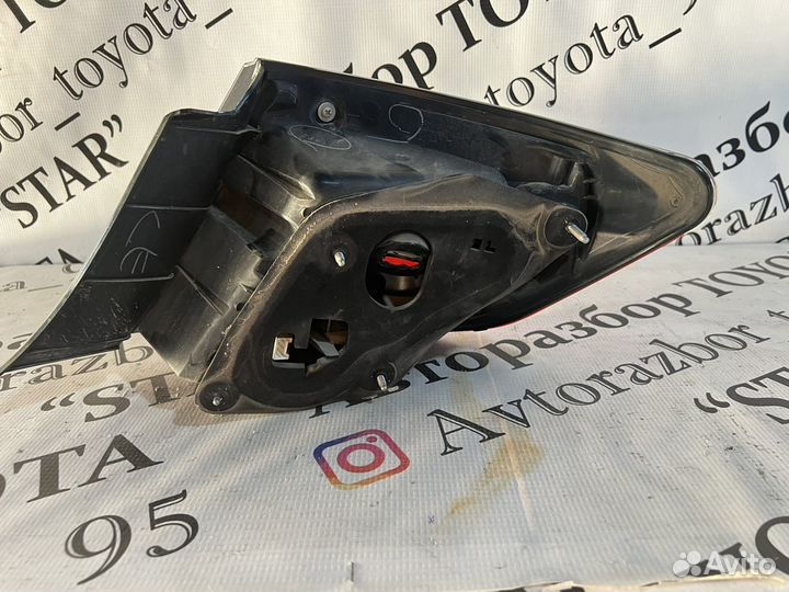 Фонарь задний левый Toyota Camry V55 оригинал