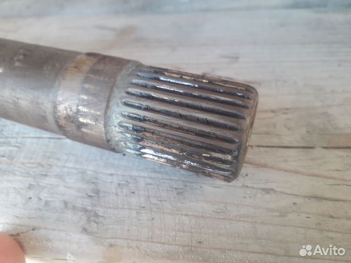 Привод передний правый LR Freelander 2