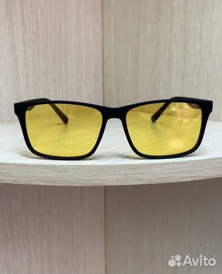 Очки антибликрвые Polaroid