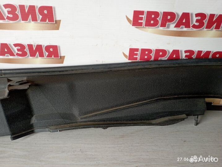 Накладка на крыло левая Lexus Rx350 2010