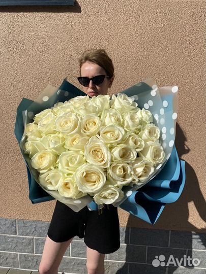 Розы Белые Розы с доставкой Букеты