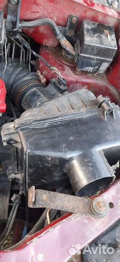 Корпус воздушного фильтра Mitsubishi Dion 1